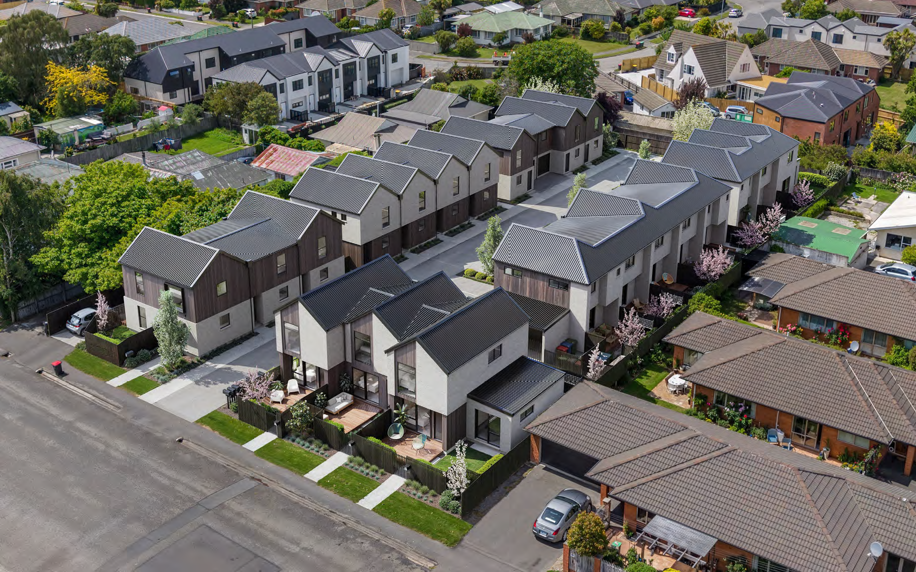 Exceptional Modern Living at 90 Neville Street 3